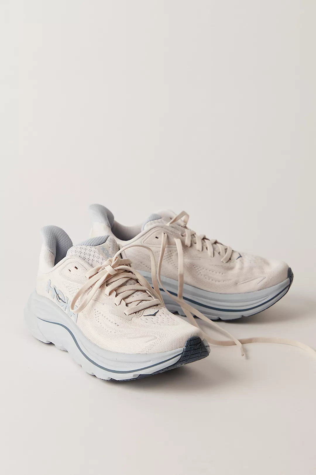 Hoka Clifton 10 Sneaker